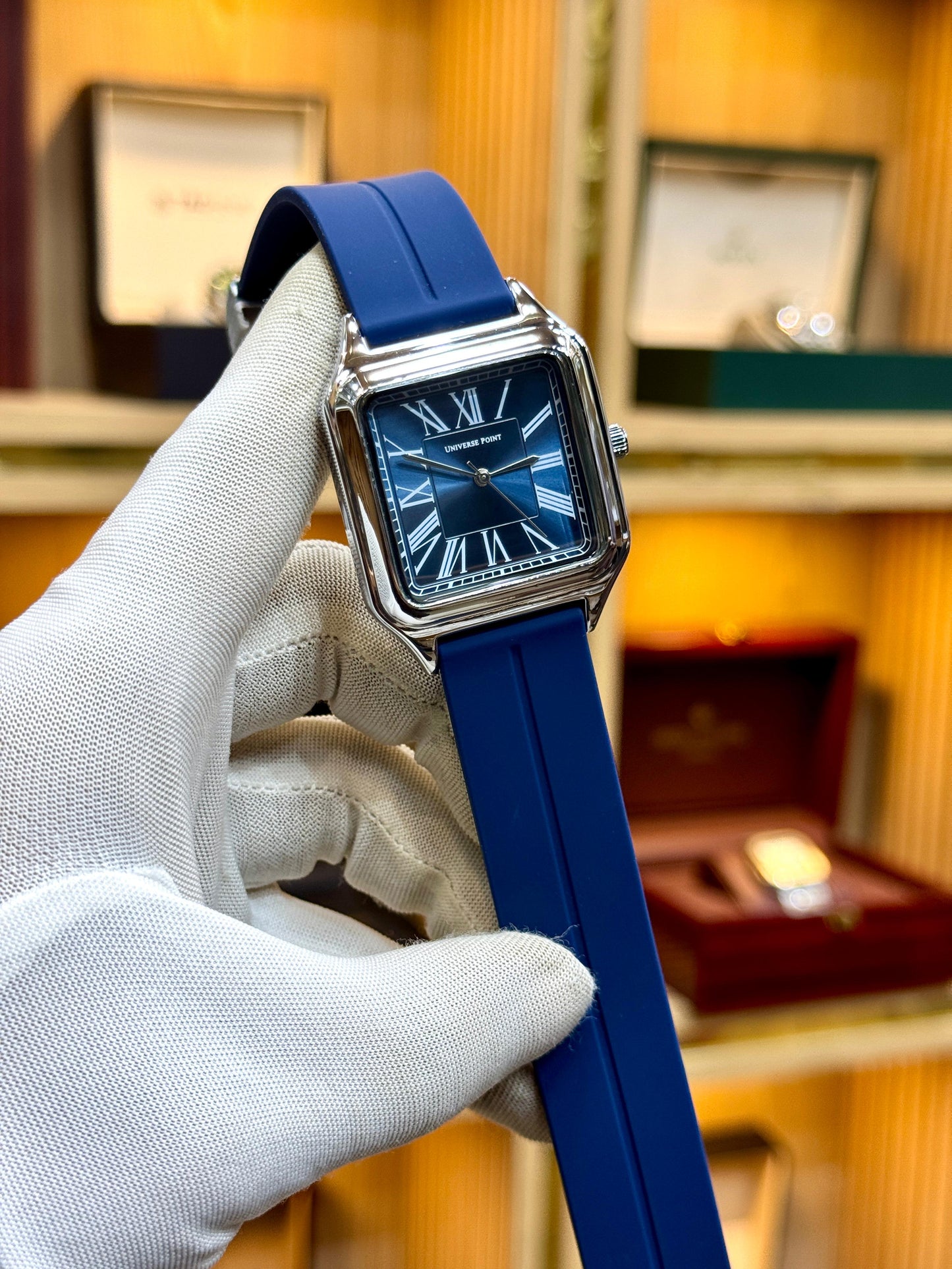 Universe Point Original Slim Unisex Watch – Magnet Master Lock