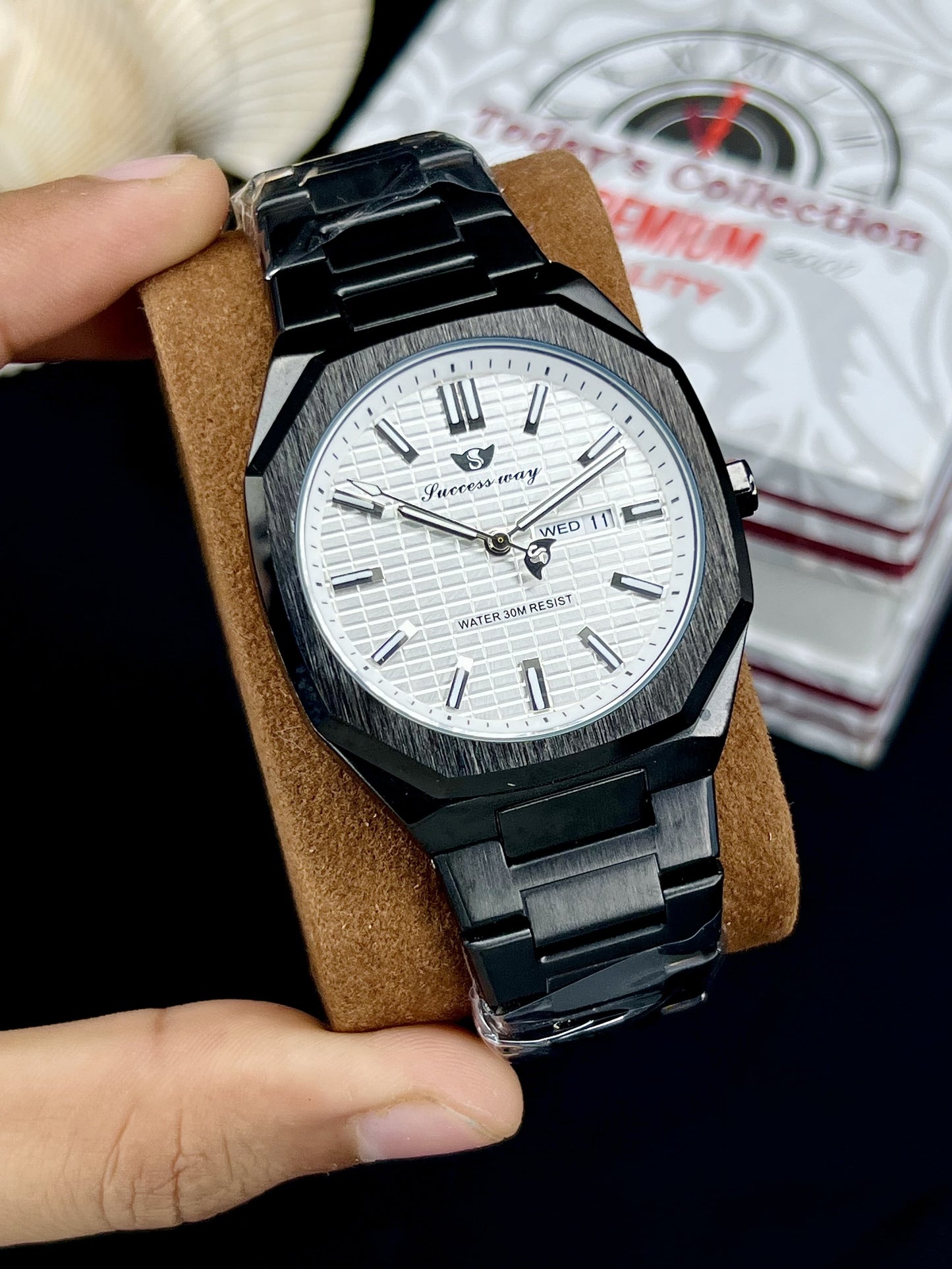 SUCCESS WAY Men’s Day & Date Watch | Original