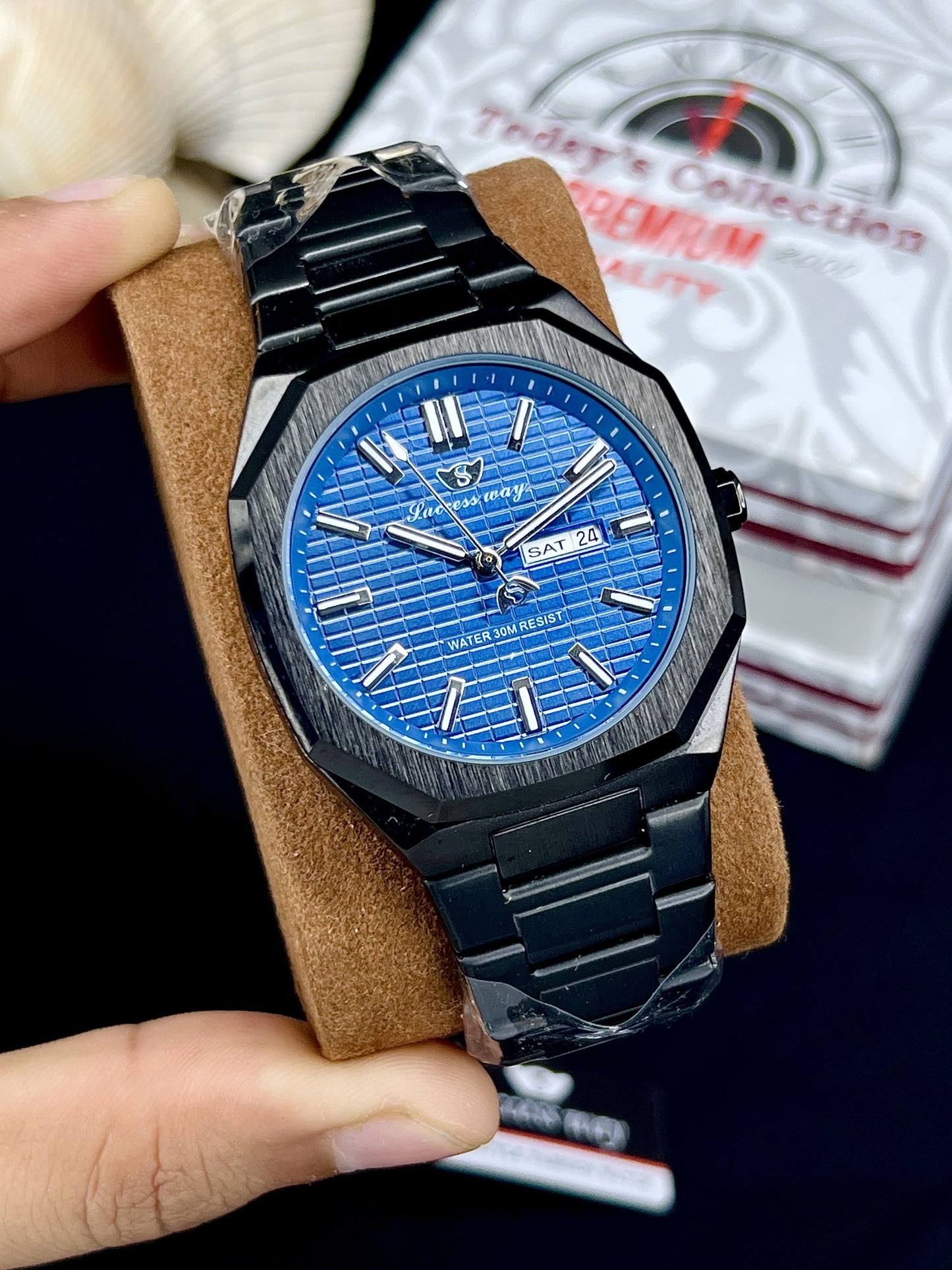 SUCCESS WAY Men’s Day & Date Watch | Original