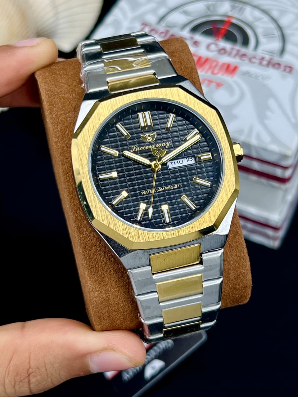 SUCCESS WAY Men’s Day & Date Watch | Original