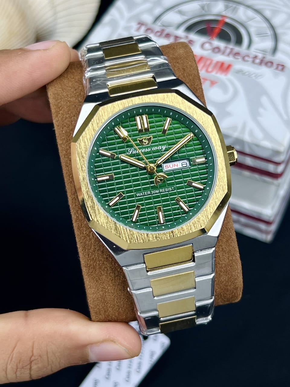 SUCCESS WAY Men’s Day & Date Watch | Original