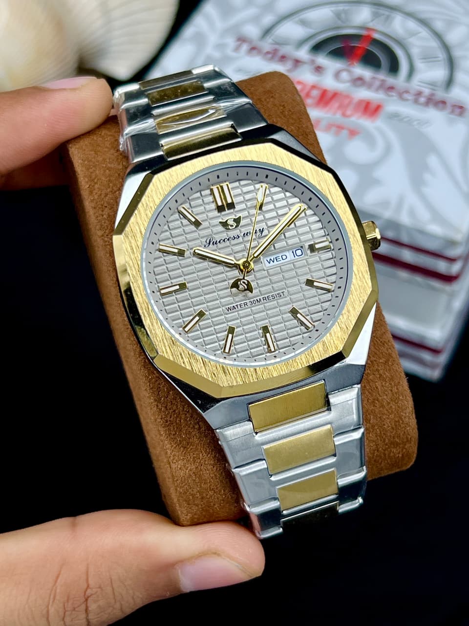 SUCCESS WAY Men’s Day & Date Watch | Original