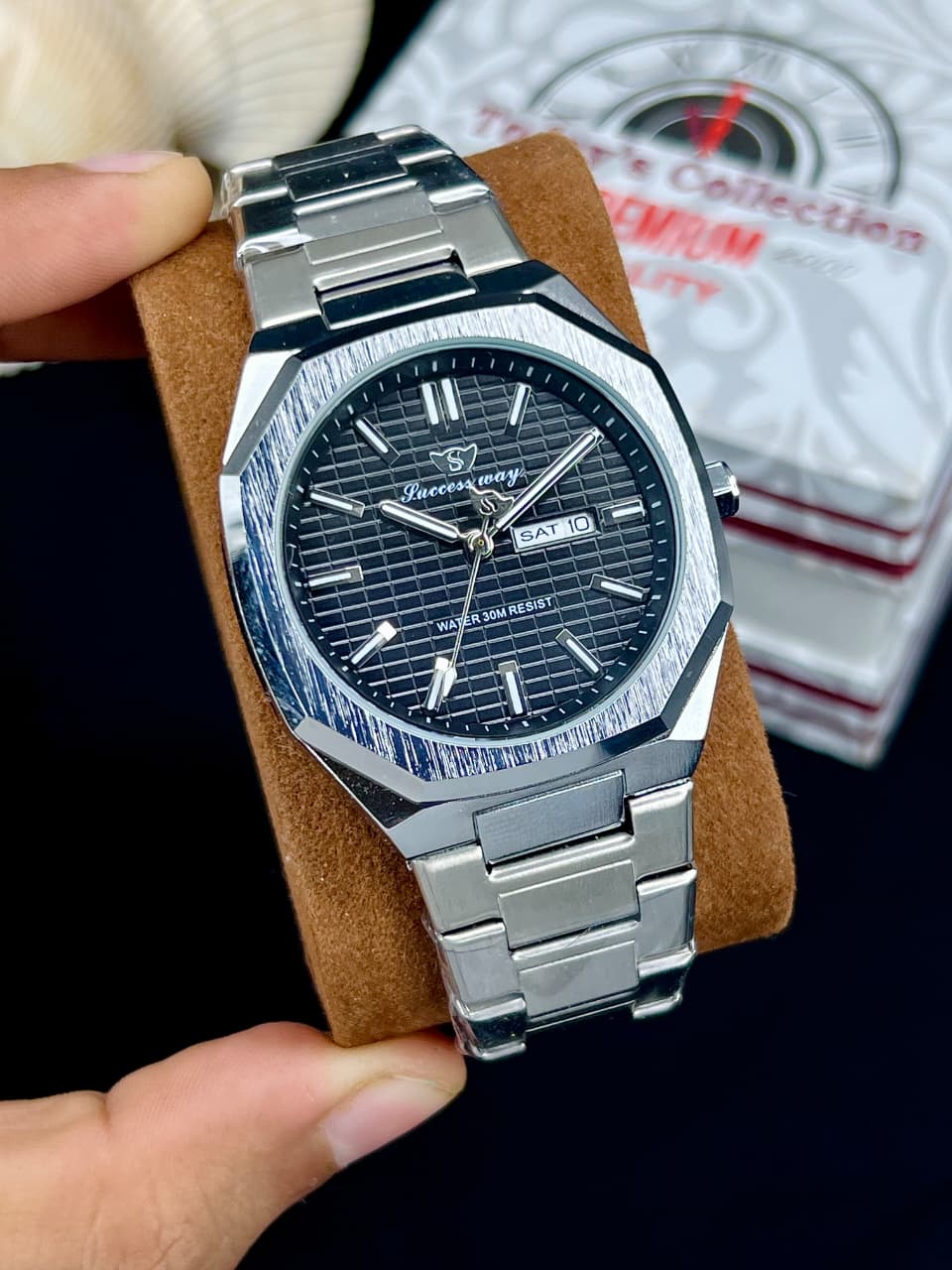 SUCCESS WAY Men’s Day & Date Watch | Original