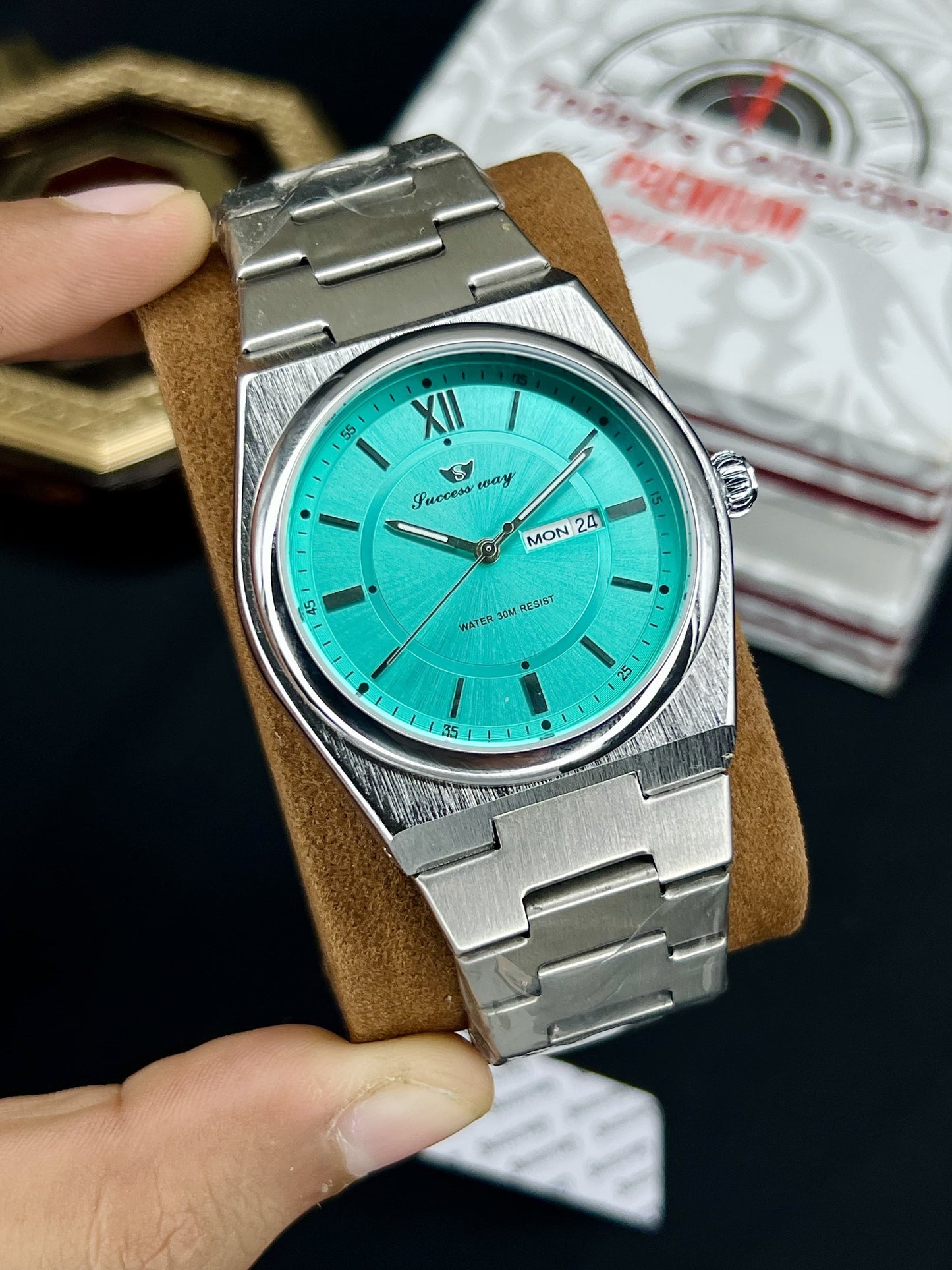 SUCCESS WAY Men’s Day & Date Watch | Original