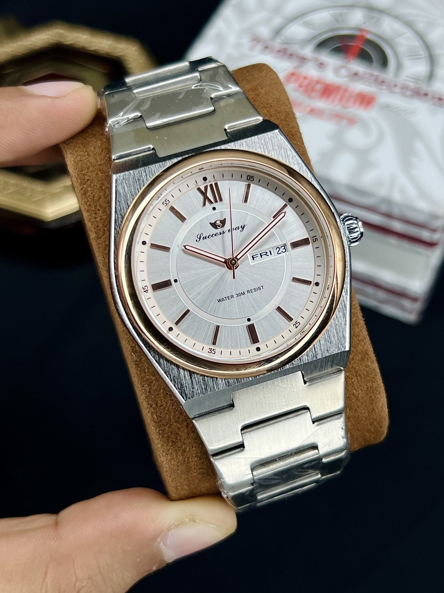 SUCCESS WAY Men’s Day & Date Watch | Original