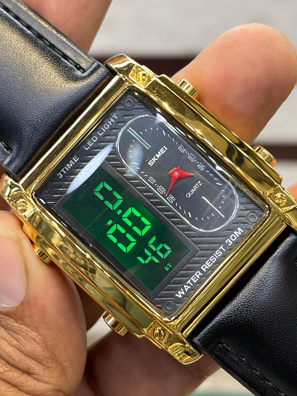 SKMEI 1868 – Men’s Multi-Time Stainless Steel Sports Watch